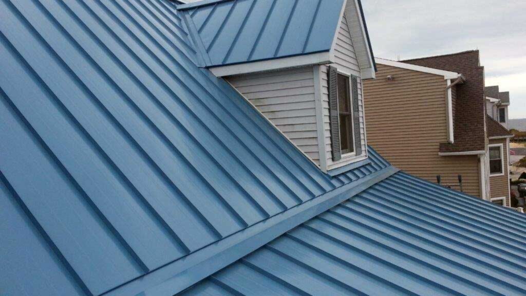 Shingle and Ready to Mingle? You Might Be Overdue for a Metal Upgrade